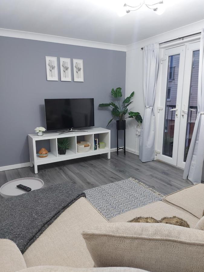 Lovely 1-Bedroom Condo With Parking On Premises Minworth Ngoại thất bức ảnh