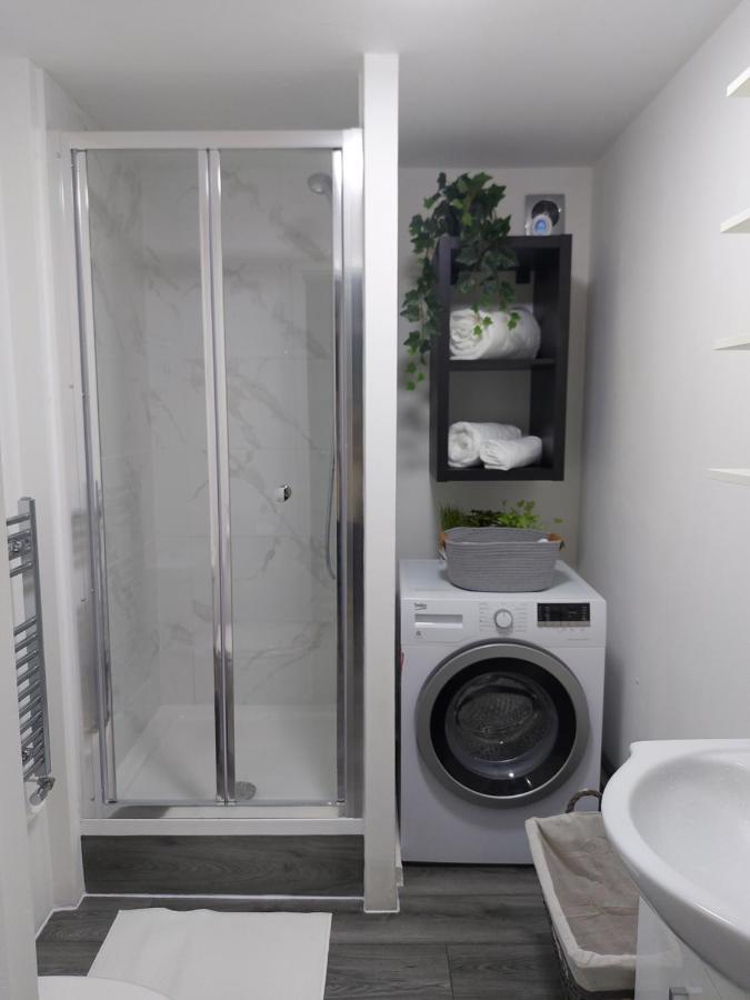 Lovely 1-Bedroom Condo With Parking On Premises Minworth Ngoại thất bức ảnh
