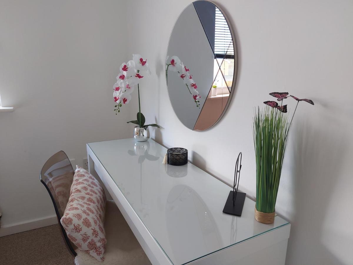 Lovely 1-Bedroom Condo With Parking On Premises Minworth Ngoại thất bức ảnh